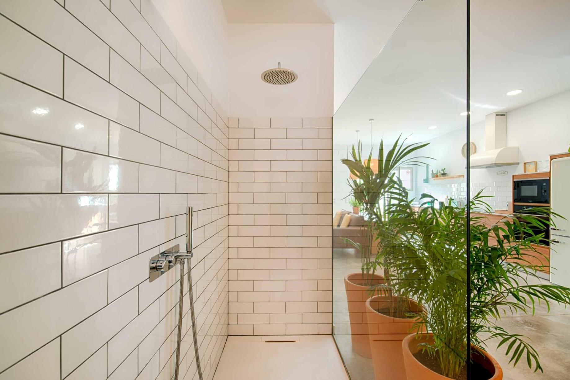 Loft Con Piscina Climatizada De Agua Salada Y Parking En El Centro De Figueres Lägenhet Figueres  Exteriör bild