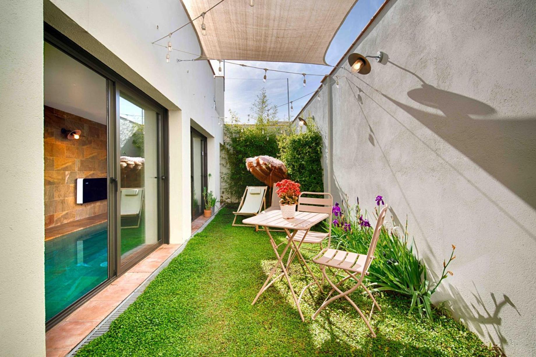 Loft Con Piscina Climatizada De Agua Salada Y Parking En El Centro De Figueres Lägenhet Figueres  Exteriör bild